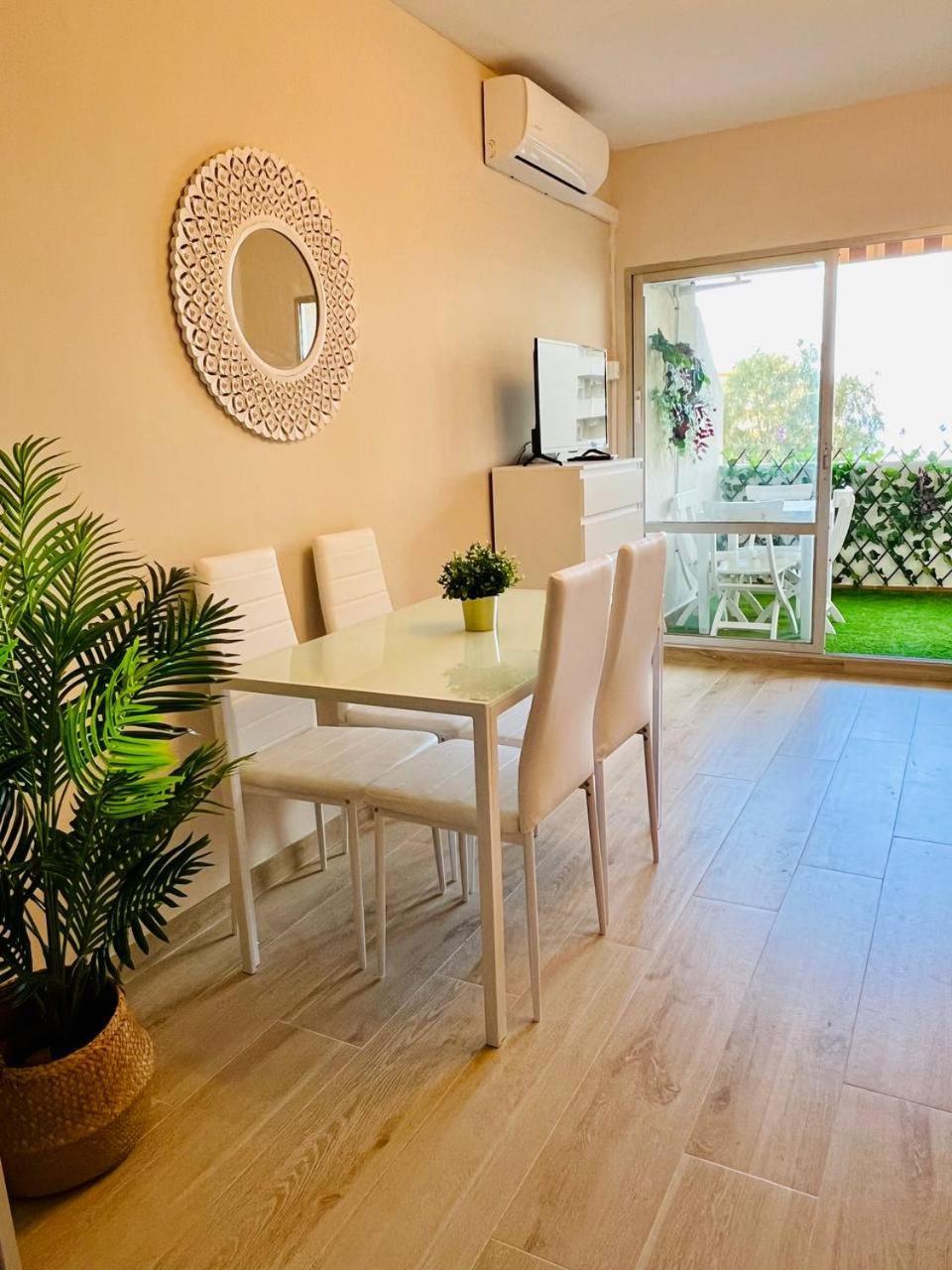 Benal Beach, Benalmadena, Costa Del Sol Ngoại thất bức ảnh