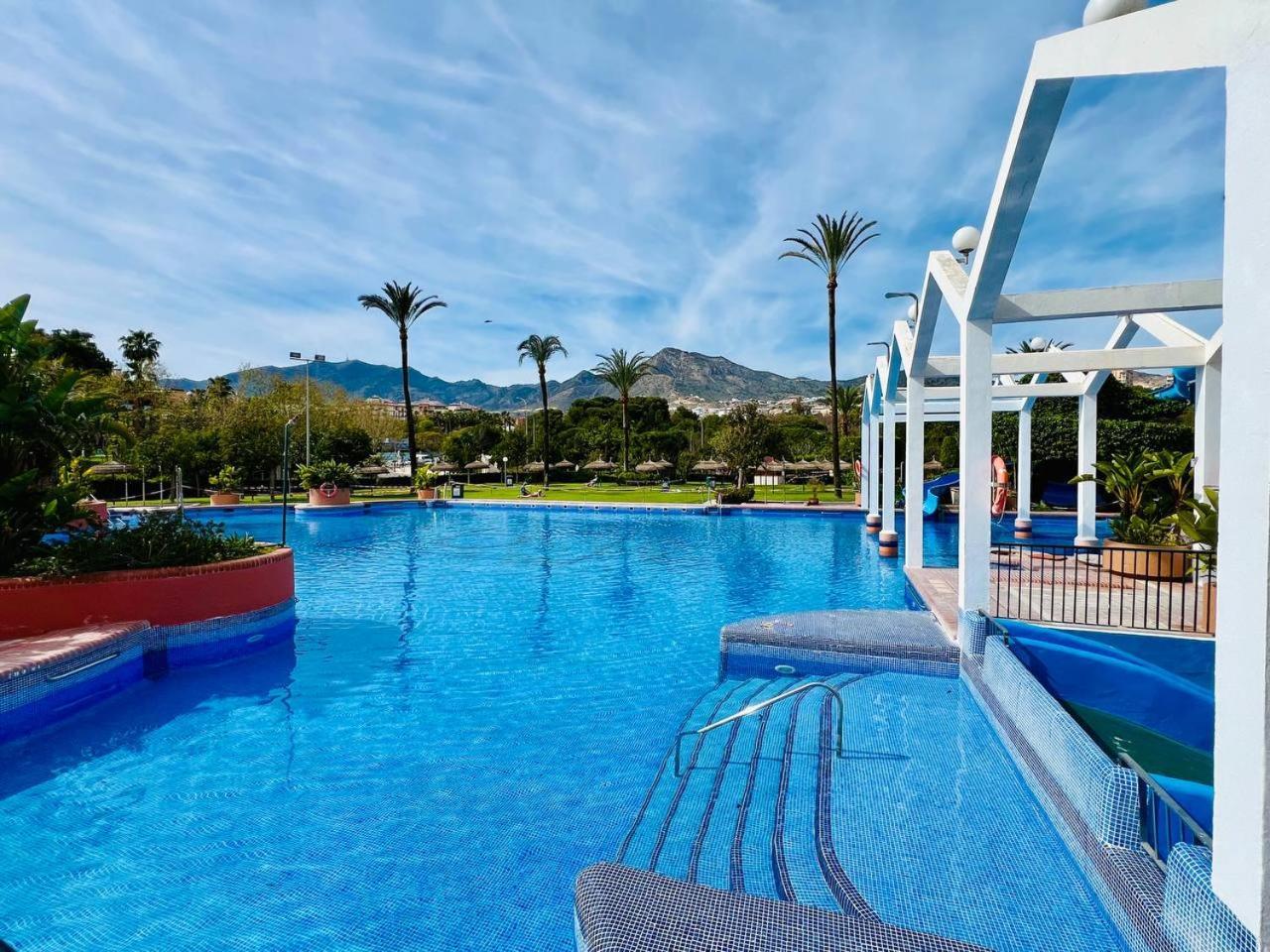 Benal Beach, Benalmadena, Costa Del Sol Ngoại thất bức ảnh